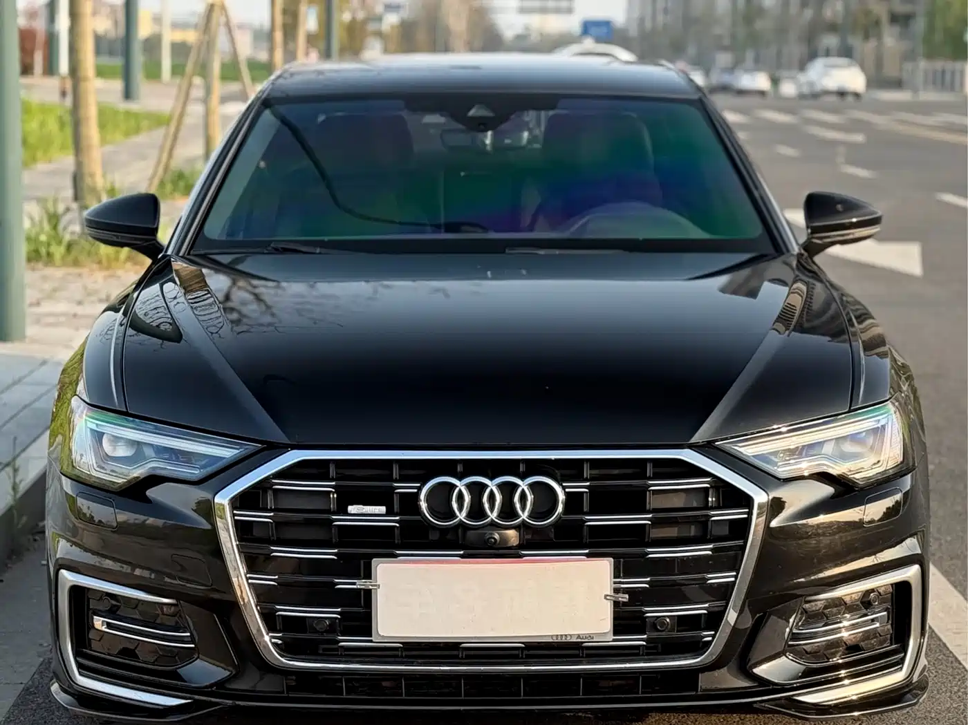 Audi A6L 2023 45 TFSI Premium Selection Dynamic фото 3