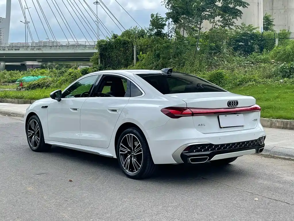 Audi A5L 2026 2025 2.0T Navigation Edition