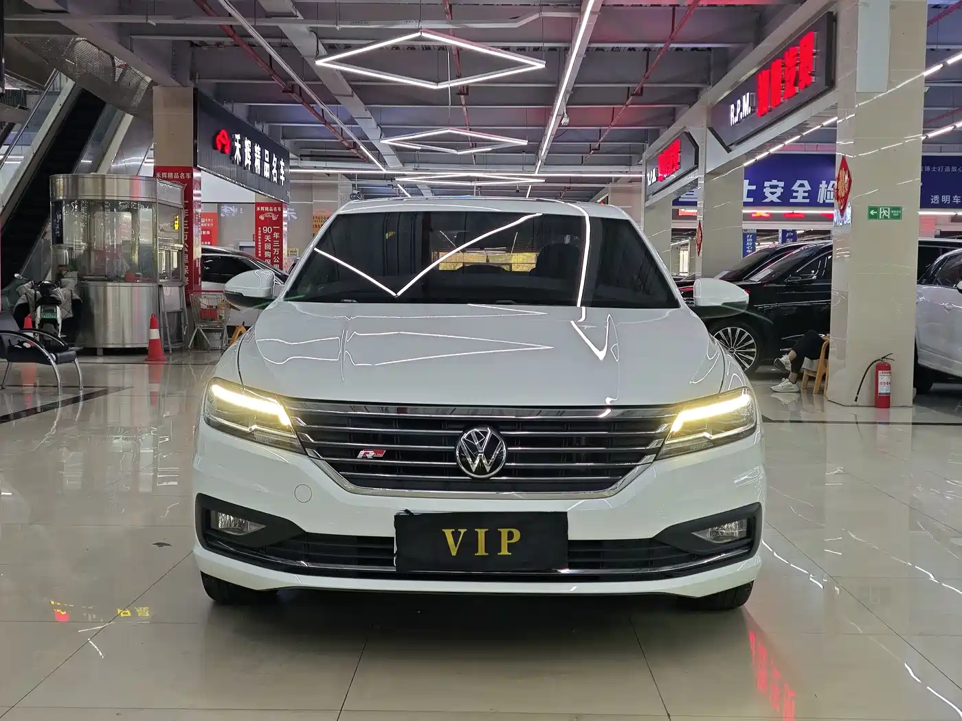 Volkswagen Lavida 2022 280TSI DSG Comfort Edition фото 2