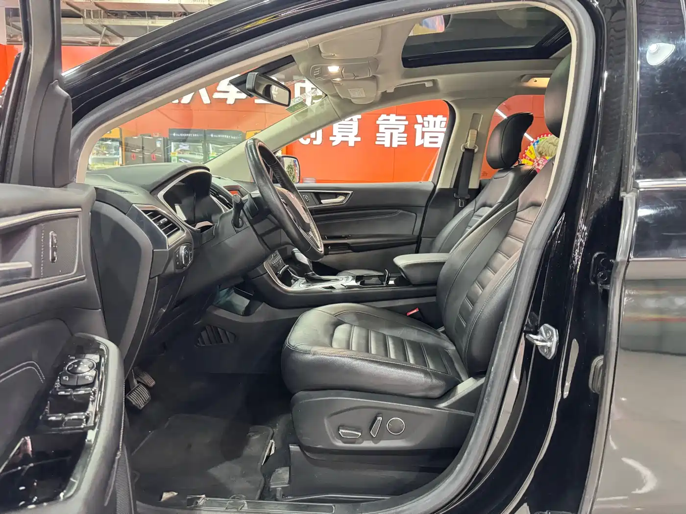 Ford Edge 2017 2016 EcoBoost 245 4WD Luxury 7-Seater
