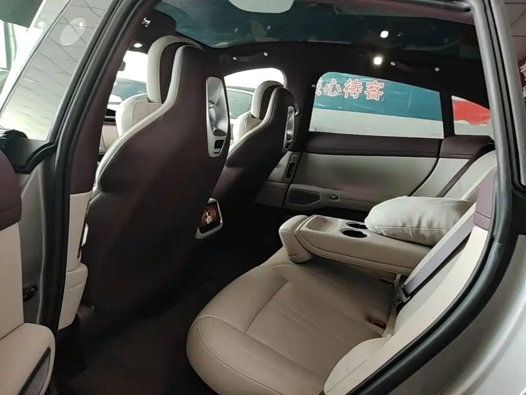 Xiaomi Auto Xiaomi YU7 2026 2025 Extended Range RWD Edition