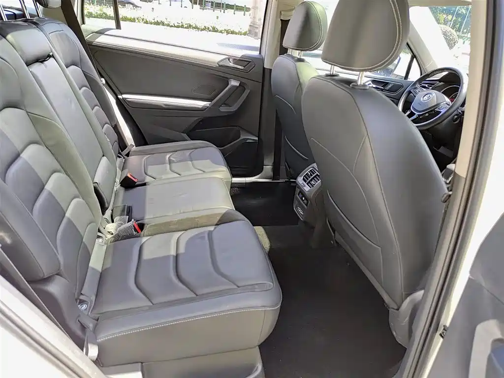 Volkswagen Tiguan L 2019 330TSI Auto 2WD Panorama Comfort Edition China V фото 11