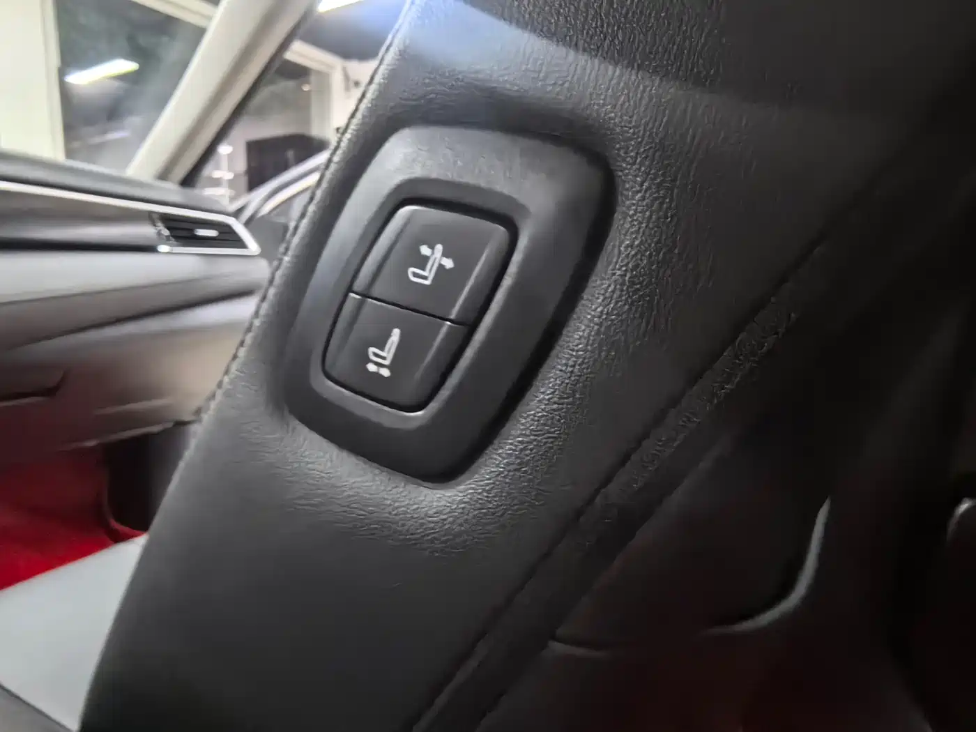 Toyota Camry 2023 2023 2.0G Luxury Edition