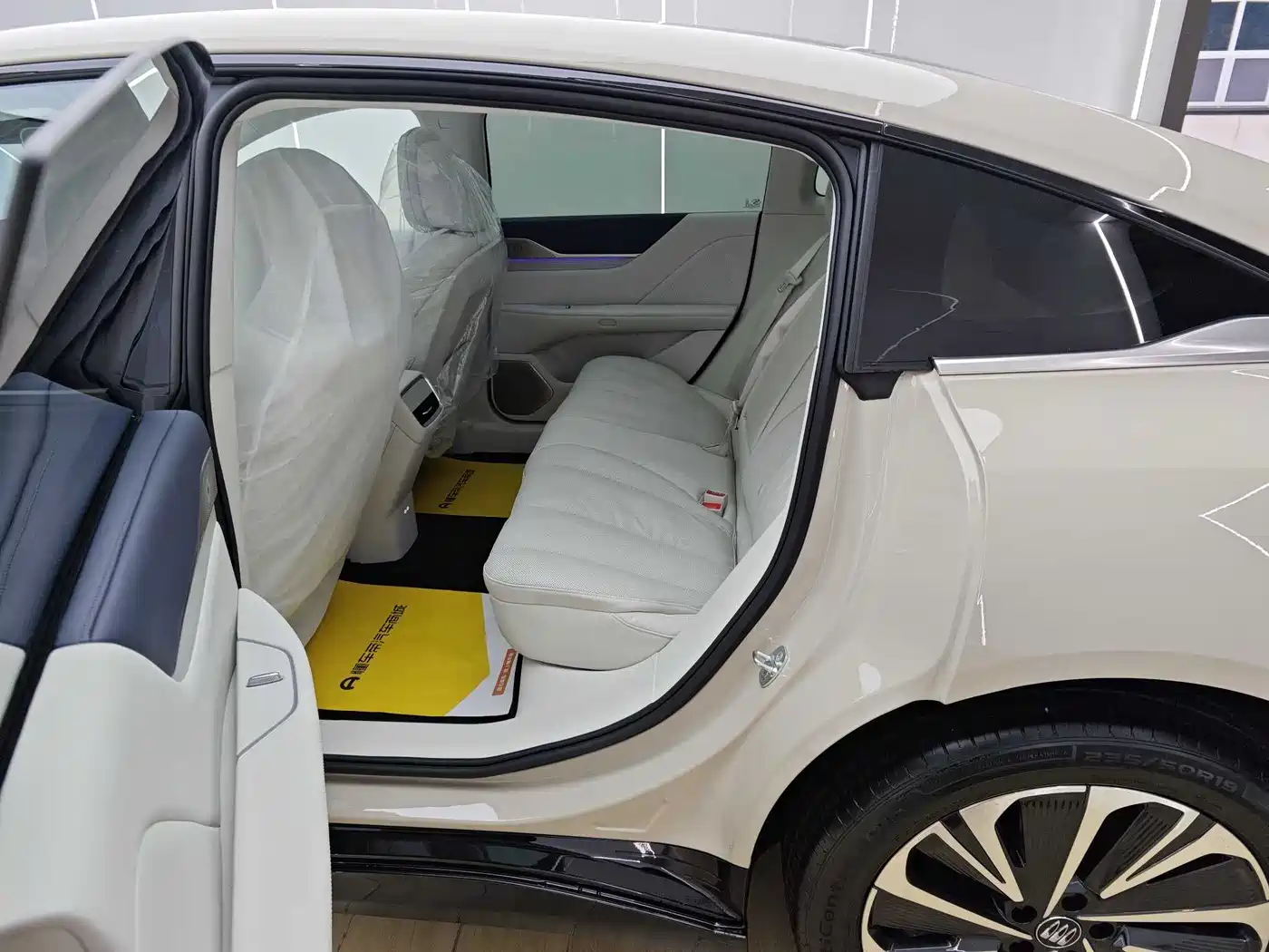Buick Zenith Sedan 2026 Luxury Edition фото 10