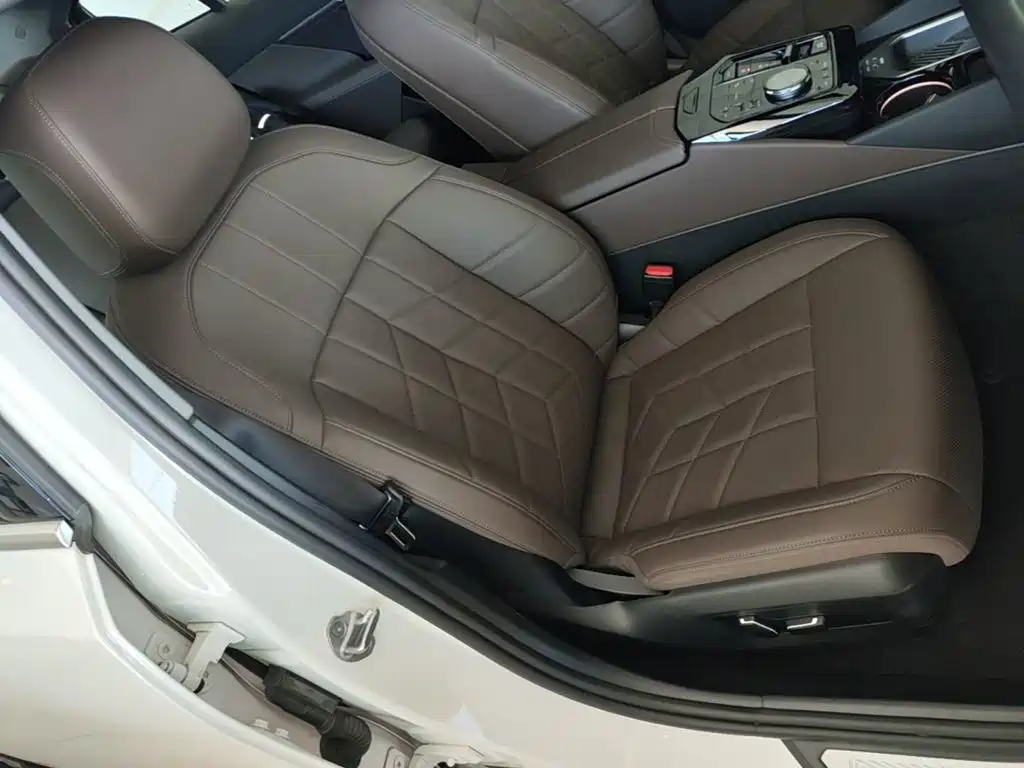 BMW i5 2025 2025 eDrive 35L M Sport Package