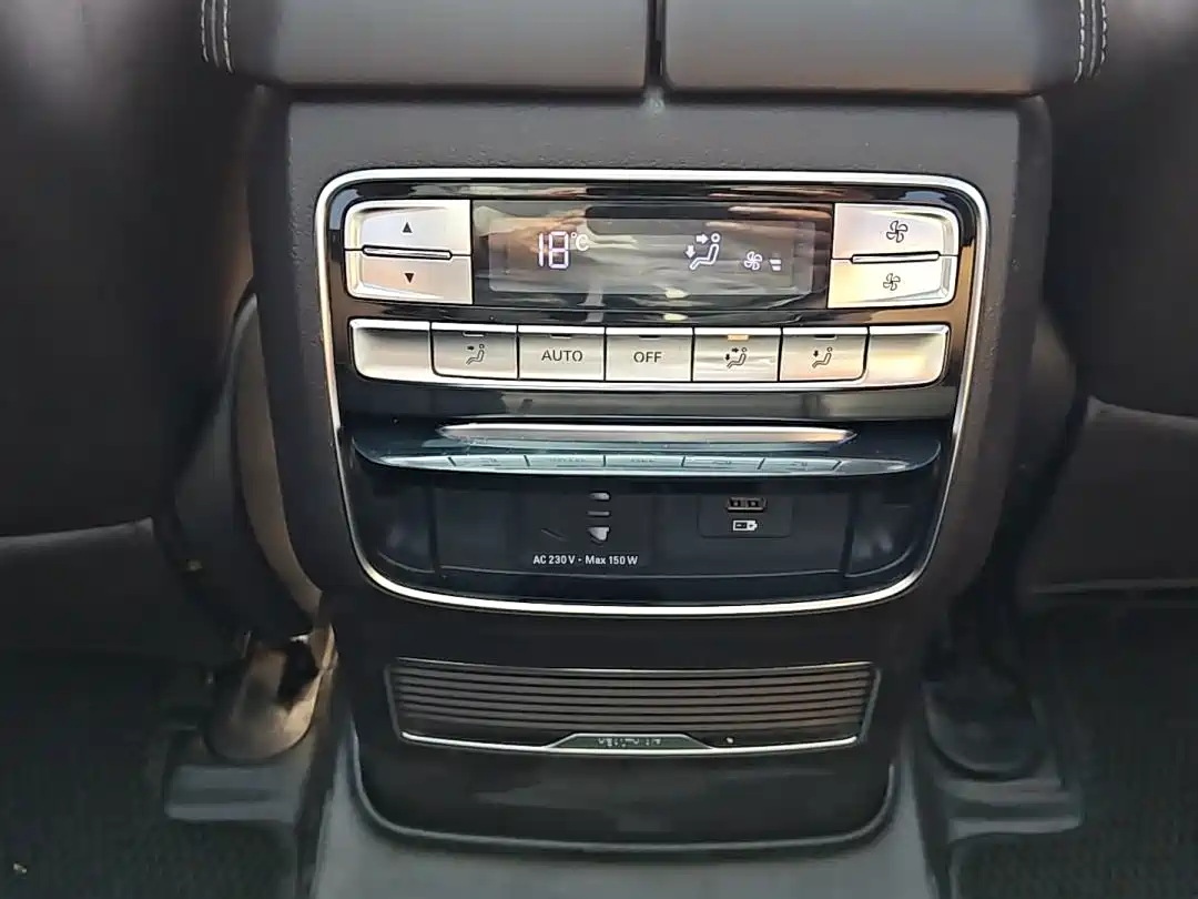 Photo 11 - Roewe RX8