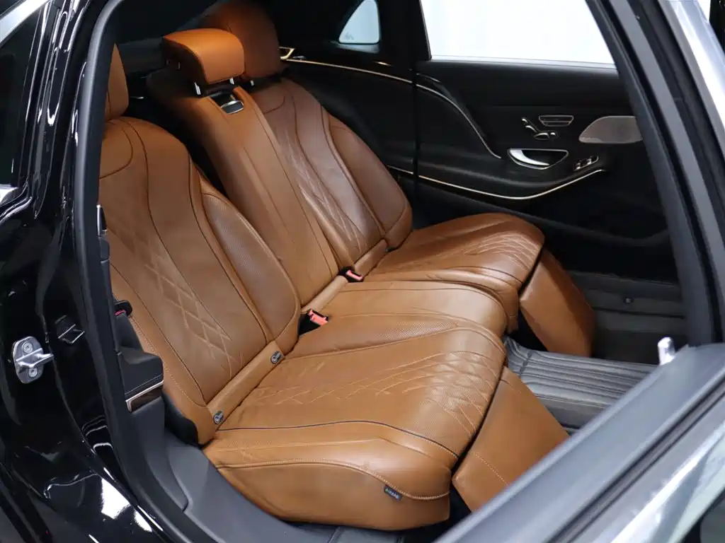 Mercedes-Benz Maybach S-Class 2020 S 450 4MATIC Collector's Edition фото 24