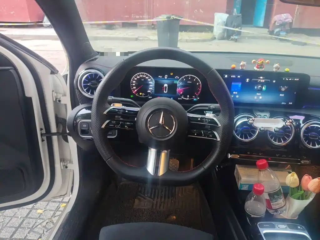 Mercedes-Benz A-Class 2025 2025 A 200 L Fashion Edition