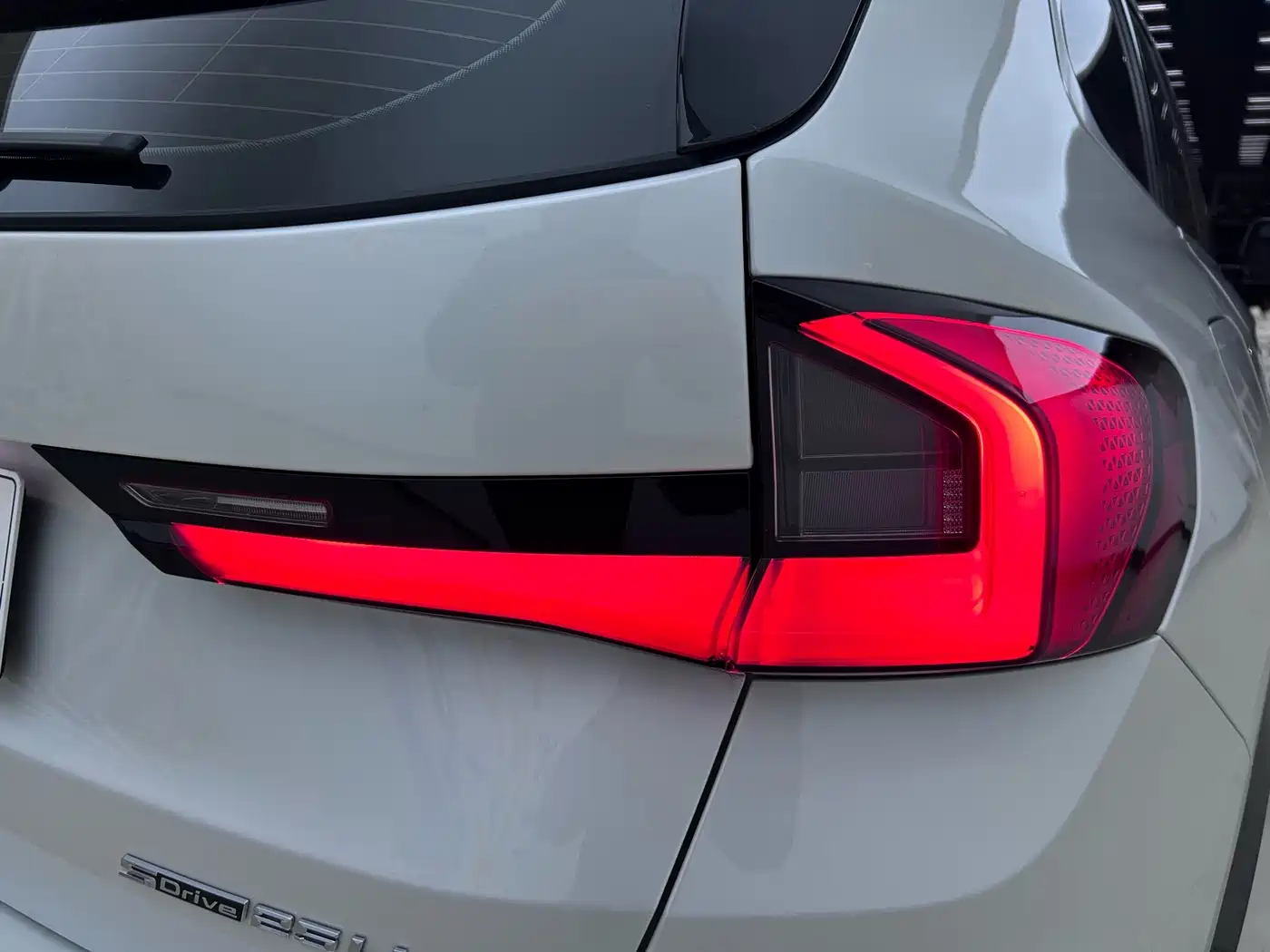 Фото 9 - BMW X1