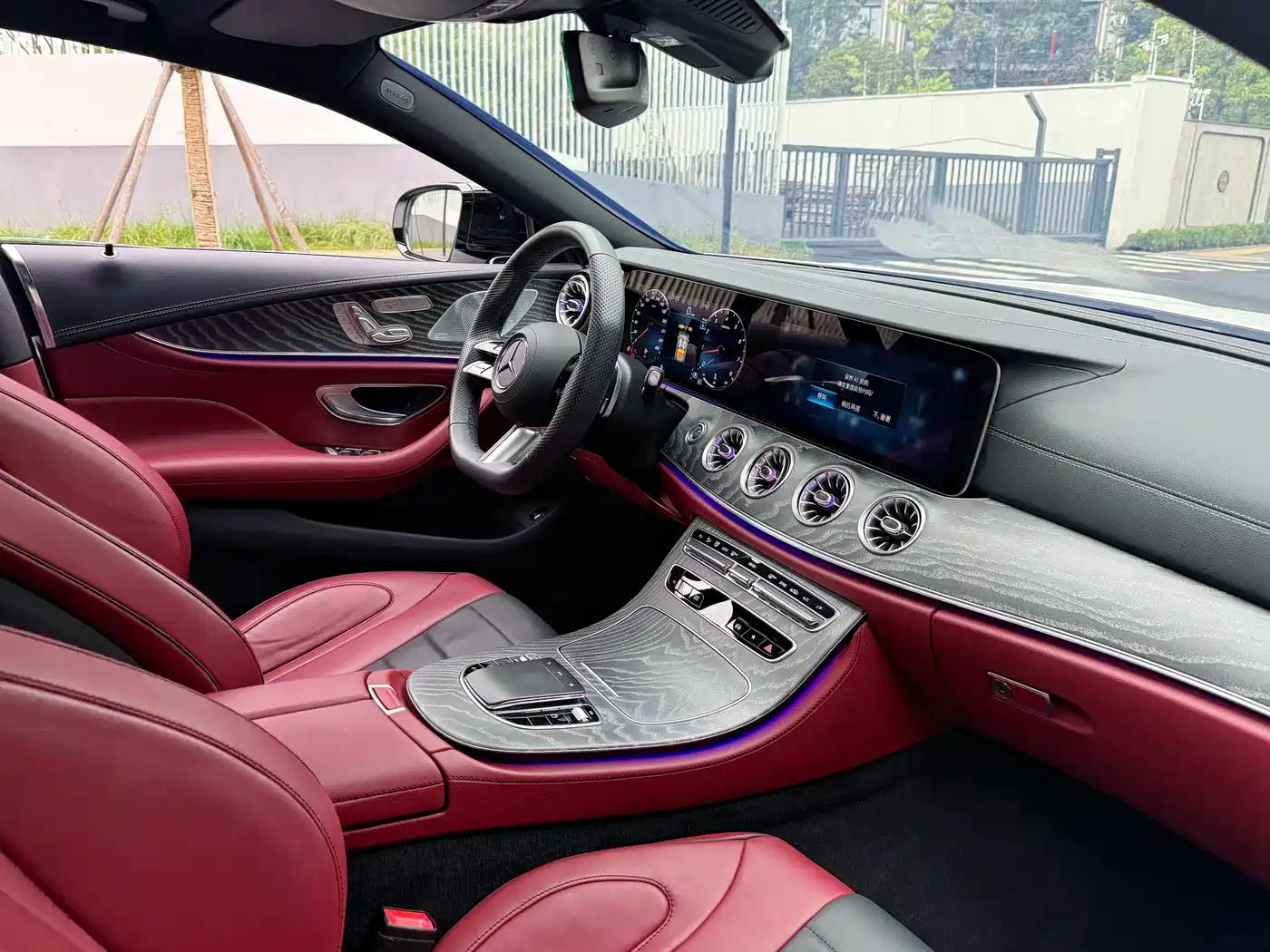 MERCEDES-BENZ CLS