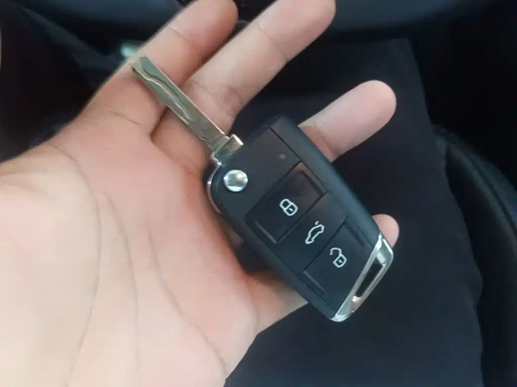 Фото 9 - Volkswagen Touran