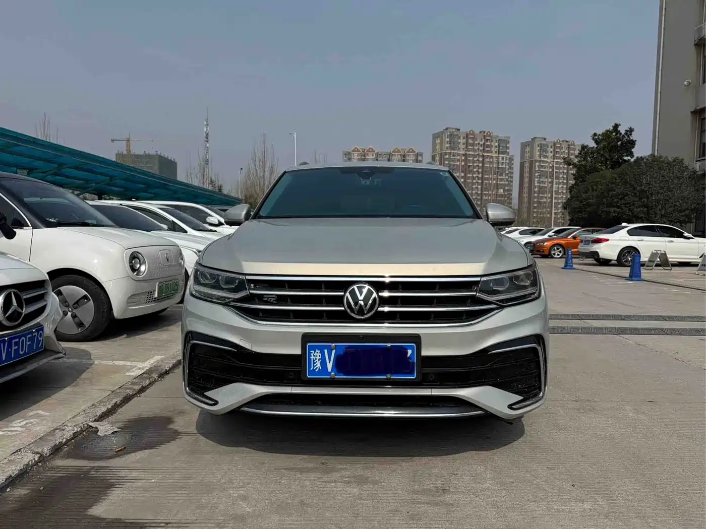 Volkswagen Tiguan L 2022 330TSI Auto 2WD R-Line Premium Edition фото 2