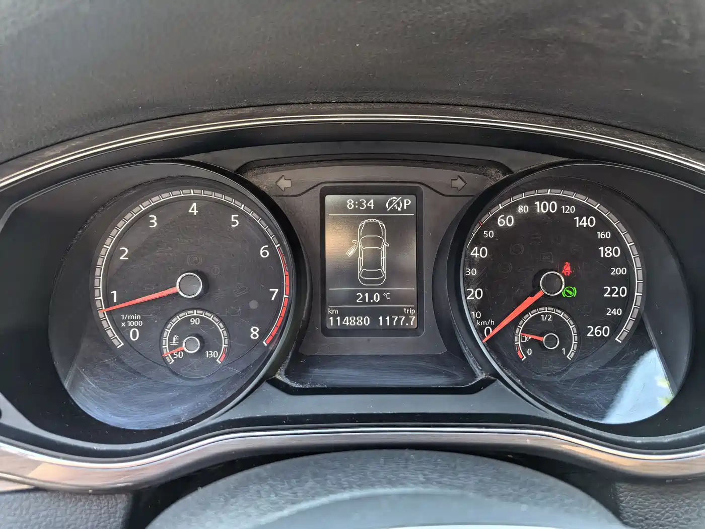 Volkswagen Passat 2017 330TSI DSG Prestige фото 9