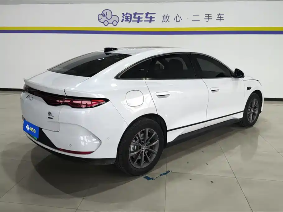 BYD QIN L