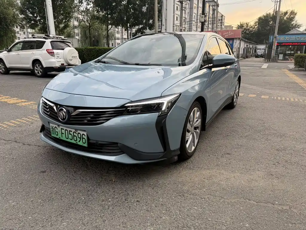 Фото 1 - Buick Velite 6