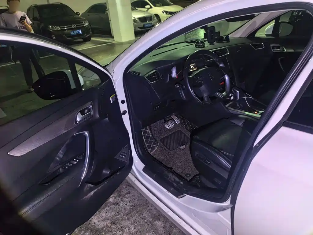 DS 4S 2018 2016 1.8T Automatic Premium THP200