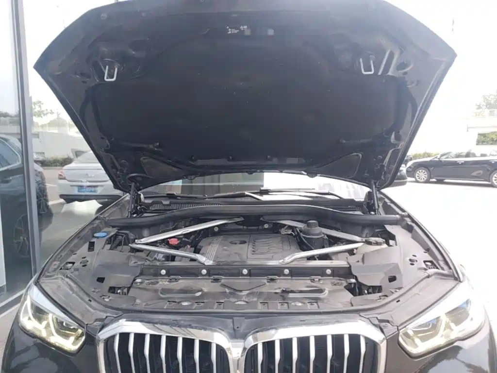 BMW X5 (IMPORTED)