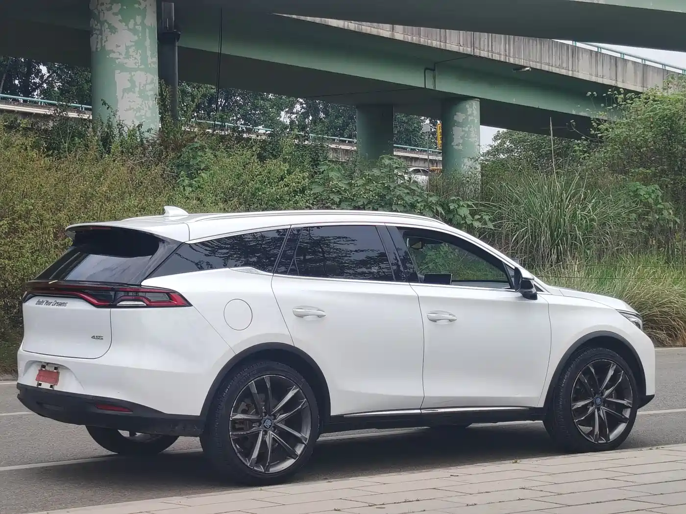 BYD Tang New Energy 2018 DM 2.0T AWD Smart Connection Enjoy Edition 7-Seater China V фото 24