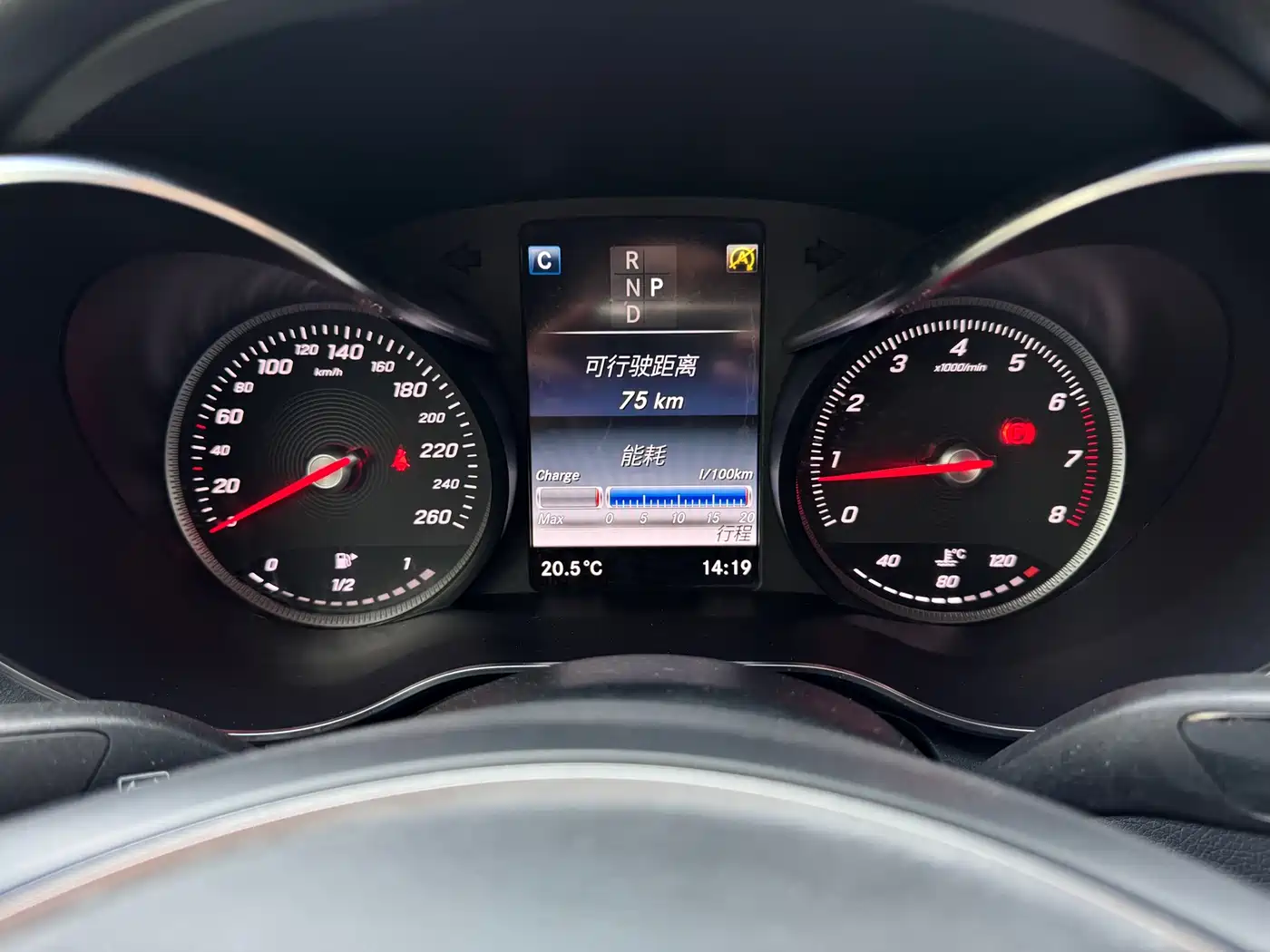 Mercedes-Benz GLC Coupe 2018 GLC 260 4MATIC Coupe SUV фото 12