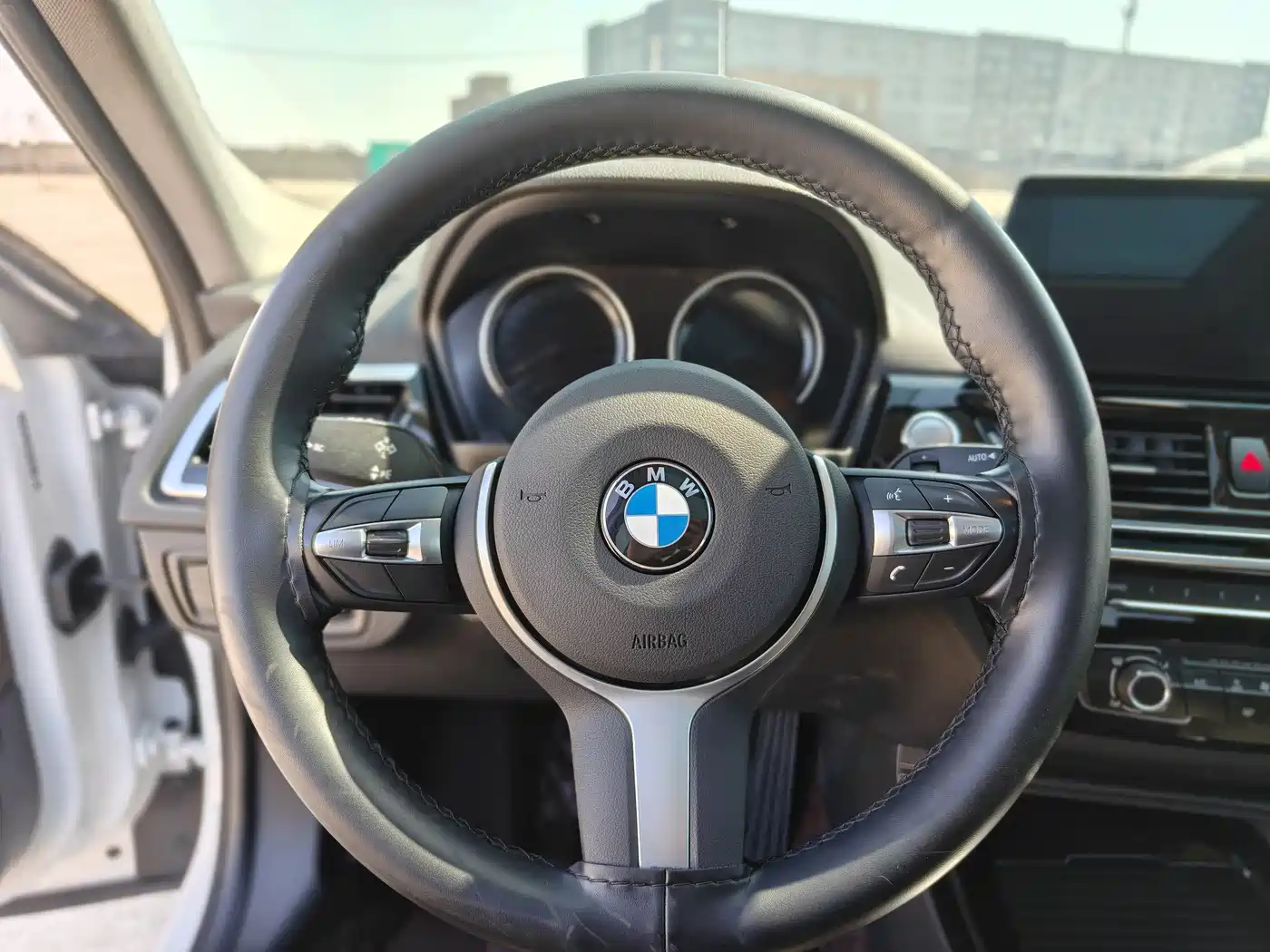 BMW 1 Series 2021 Facelift 120i M Sport Shadow Edition фото 11