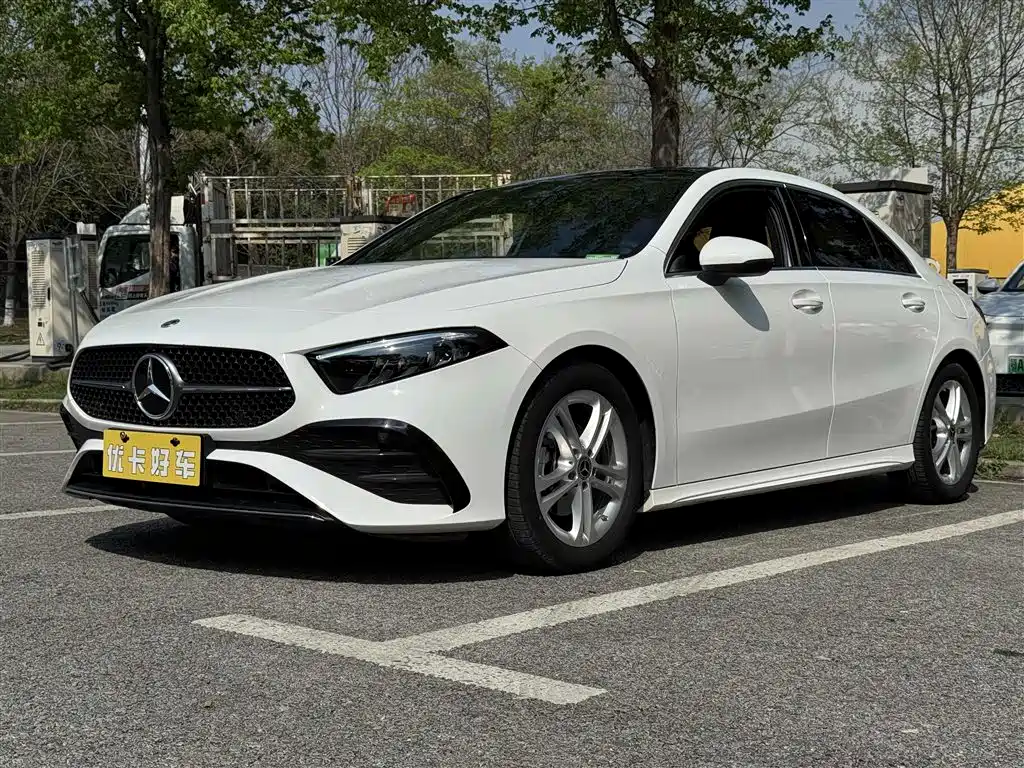 Mercedes-Benz A-Class 2023 A 180 L
