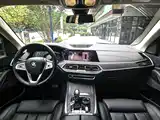 Photo 9 - BMW X7