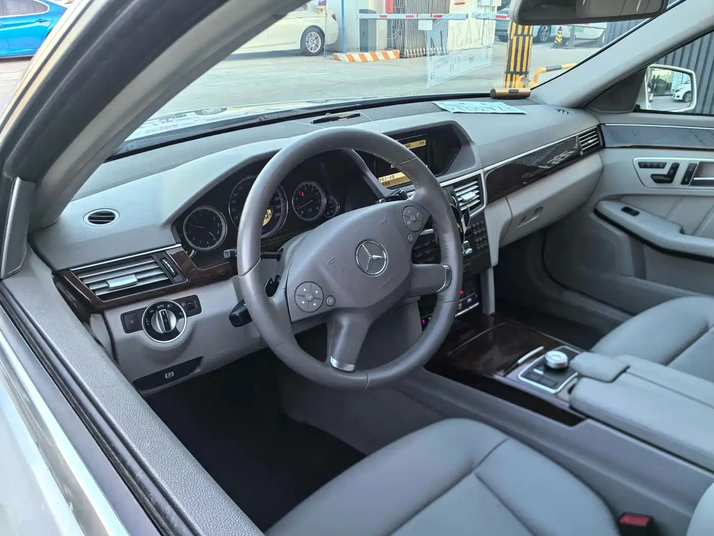 Mercedes-Benz E-Class 2012 E 200 L CGI Elegance фото 8