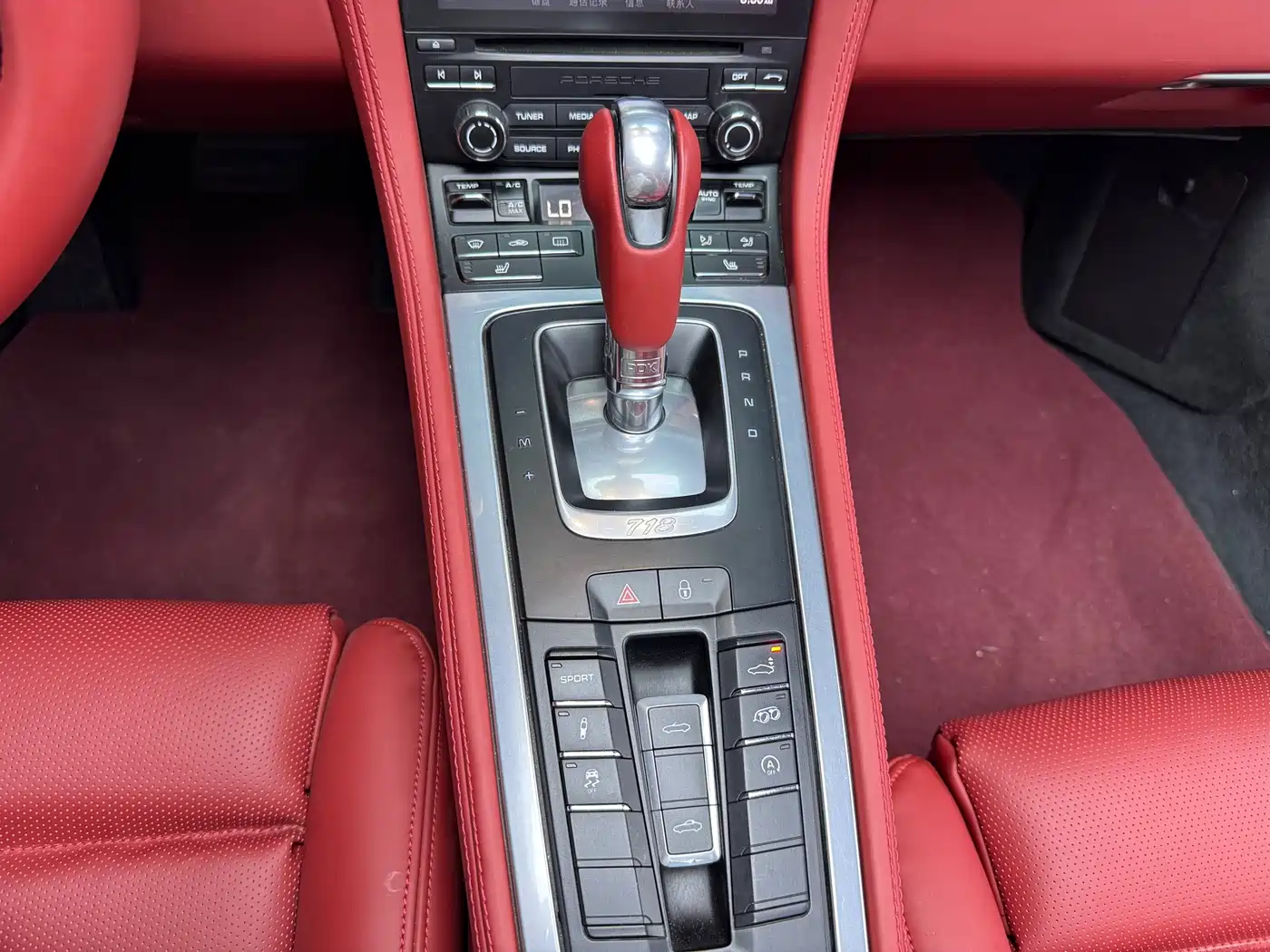 Porsche 718 2018 Boxster 2.0T фото 12