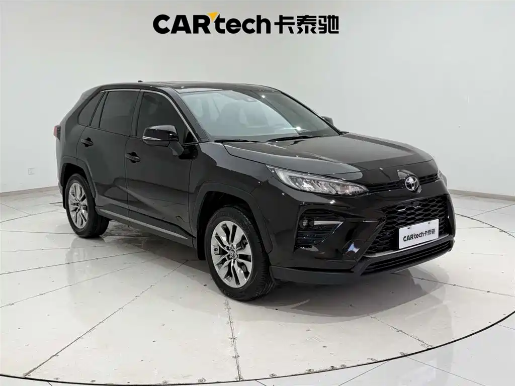 Toyota Wildlander 2020 2.0L CVT 2WD Luxury Edition фото 4