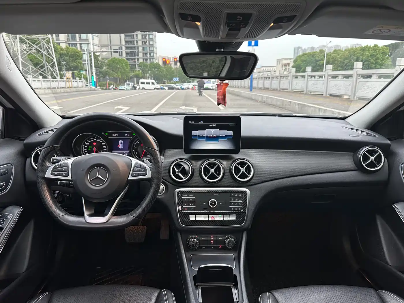 Mercedes-Benz GLA 2019 GLA 200 Dynamic фото 6