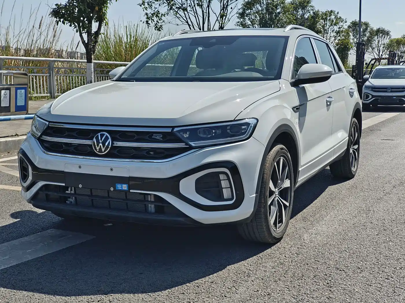 VOLKSWAGEN T-ROC EXPLORING SONGS 2026