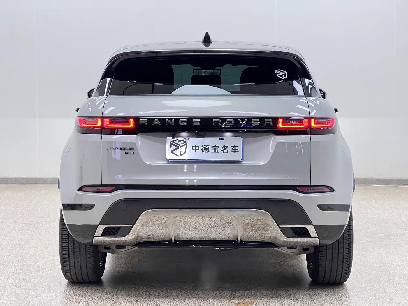 Land Rover Range Rover Evoque 2021 Range Rover Evoque L 249PS R-Dynamic First Edition Launch Edition фото 7
