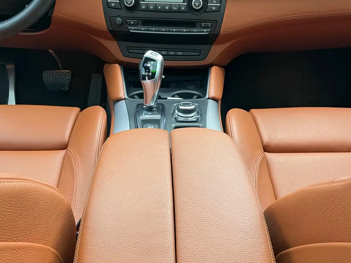 BMW X6 M 2013 X6 M фото 25