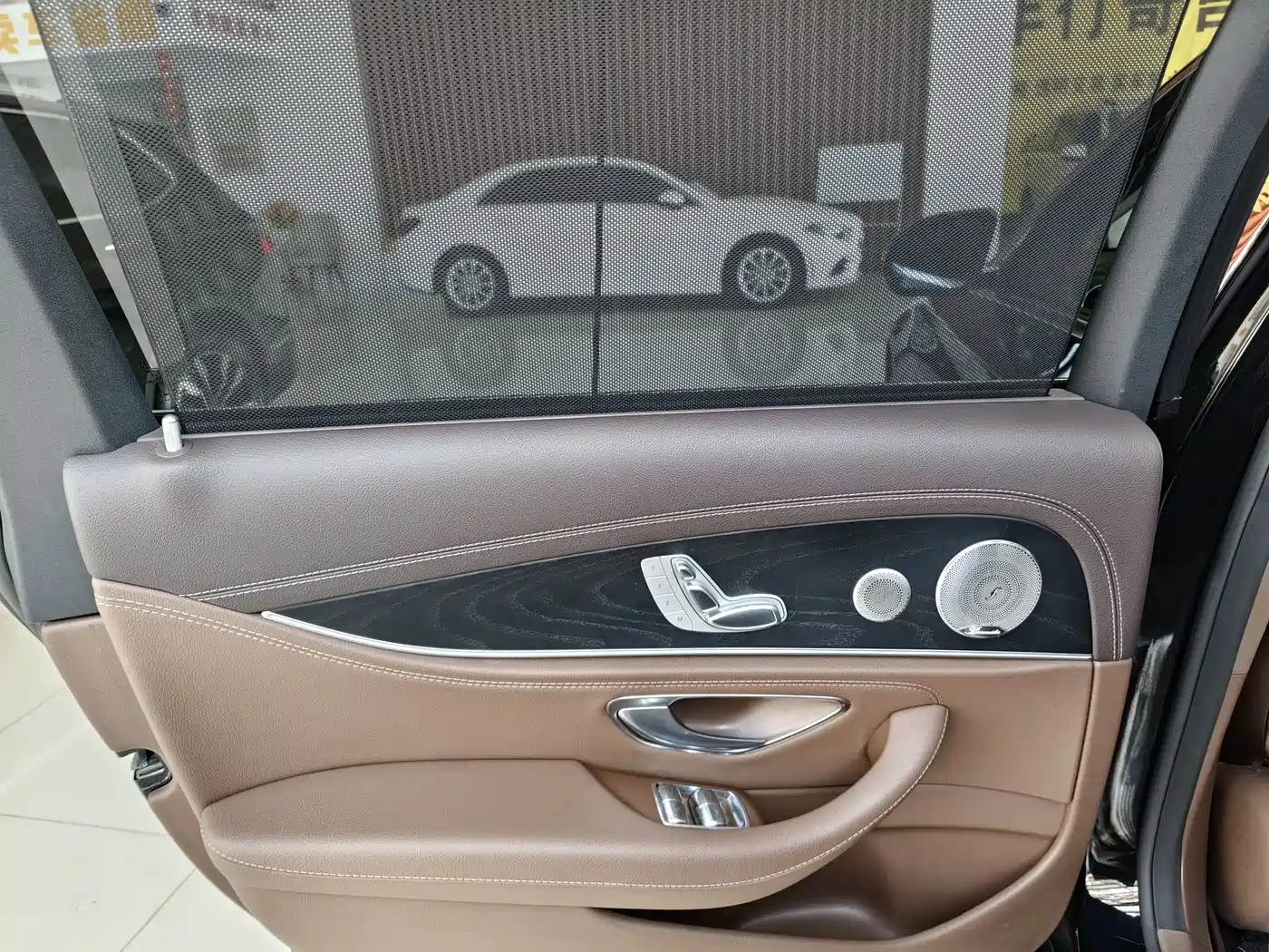 Mercedes-Benz E-Class 2023 E 300 L Luxury фото 7