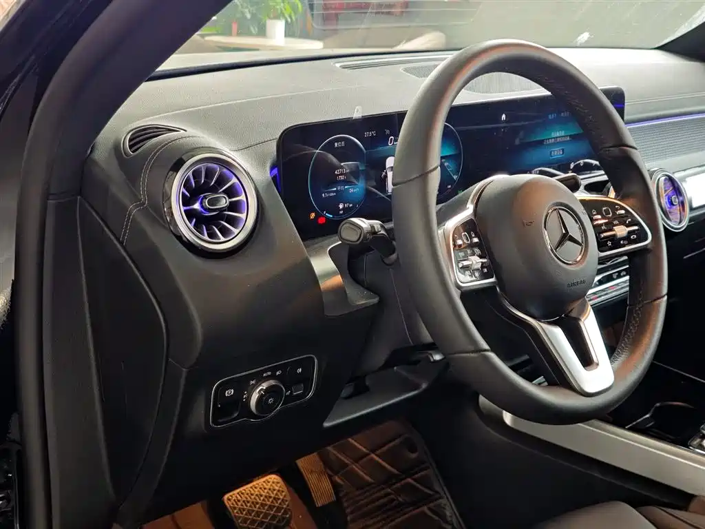 Mercedes-Benz GLB 2023 GLB 220 Style фото 11