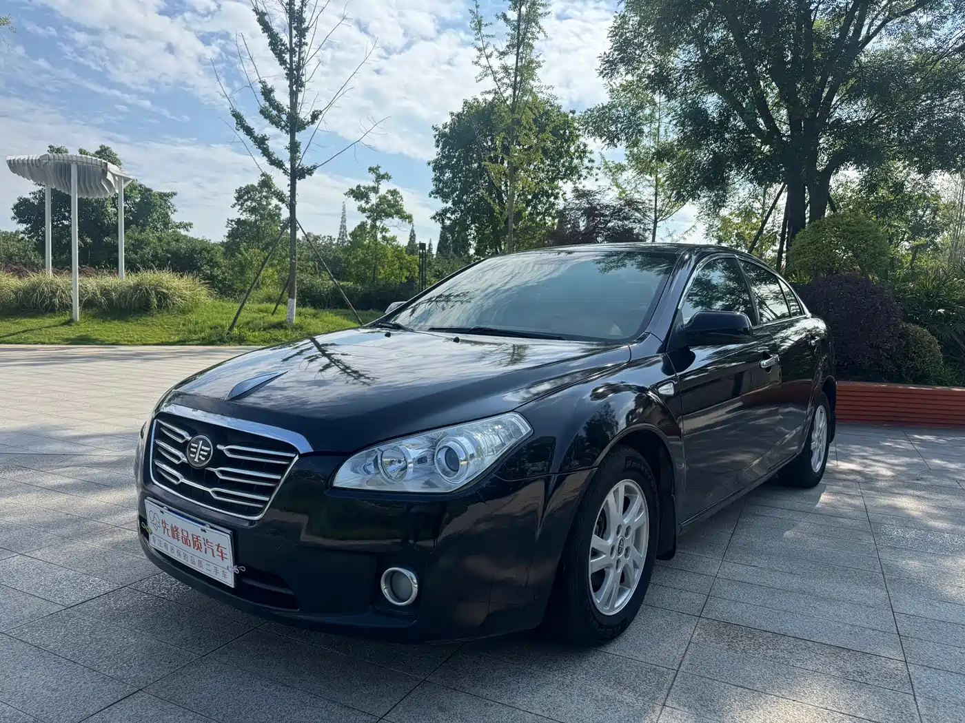 Besturn B50 B50 2011 1.6L Автомат