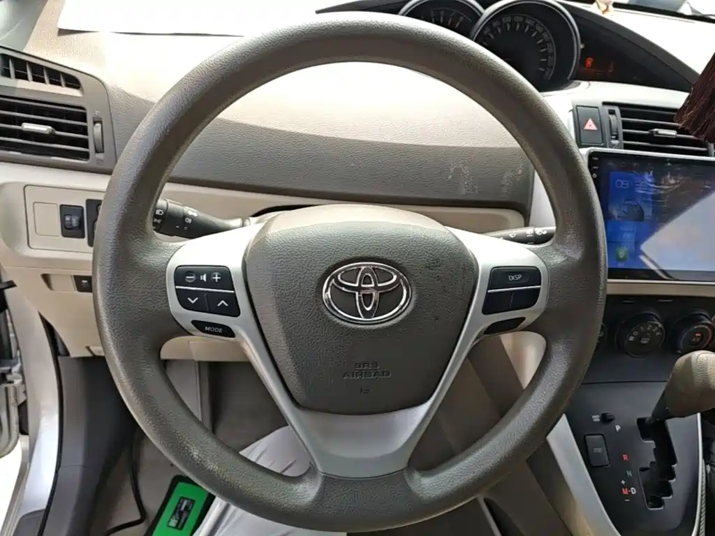 Photo 11 - Toyota E'Z