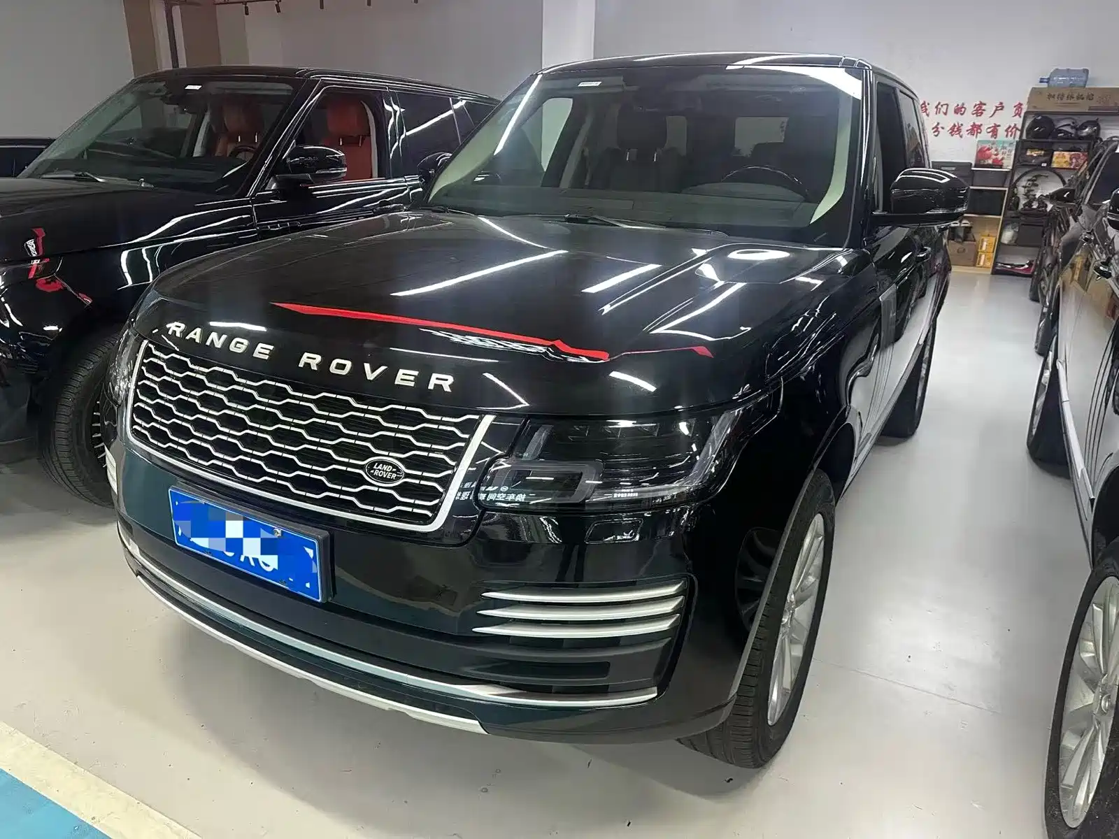Фото 1 - Land Rover Range Rover