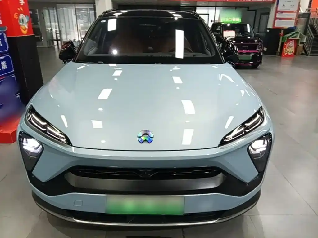 Фото 3 - NIO ES6