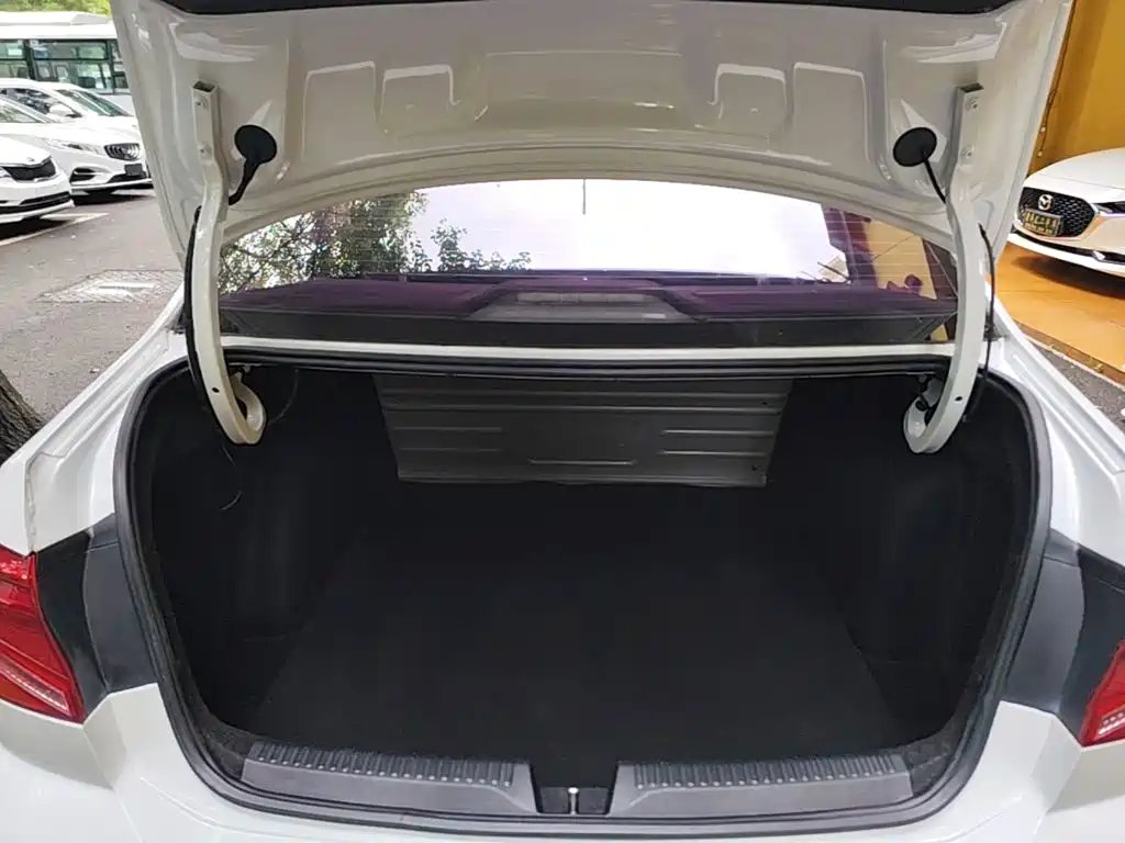 Volkswagen Jetta 2019 2019 Dream Edition 1.5L Auto Fashion