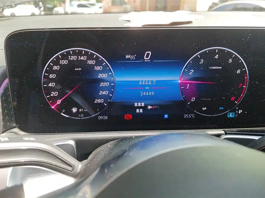Mercedes-Benz GLB 2024 Facelift GLB 220 Style фото 14