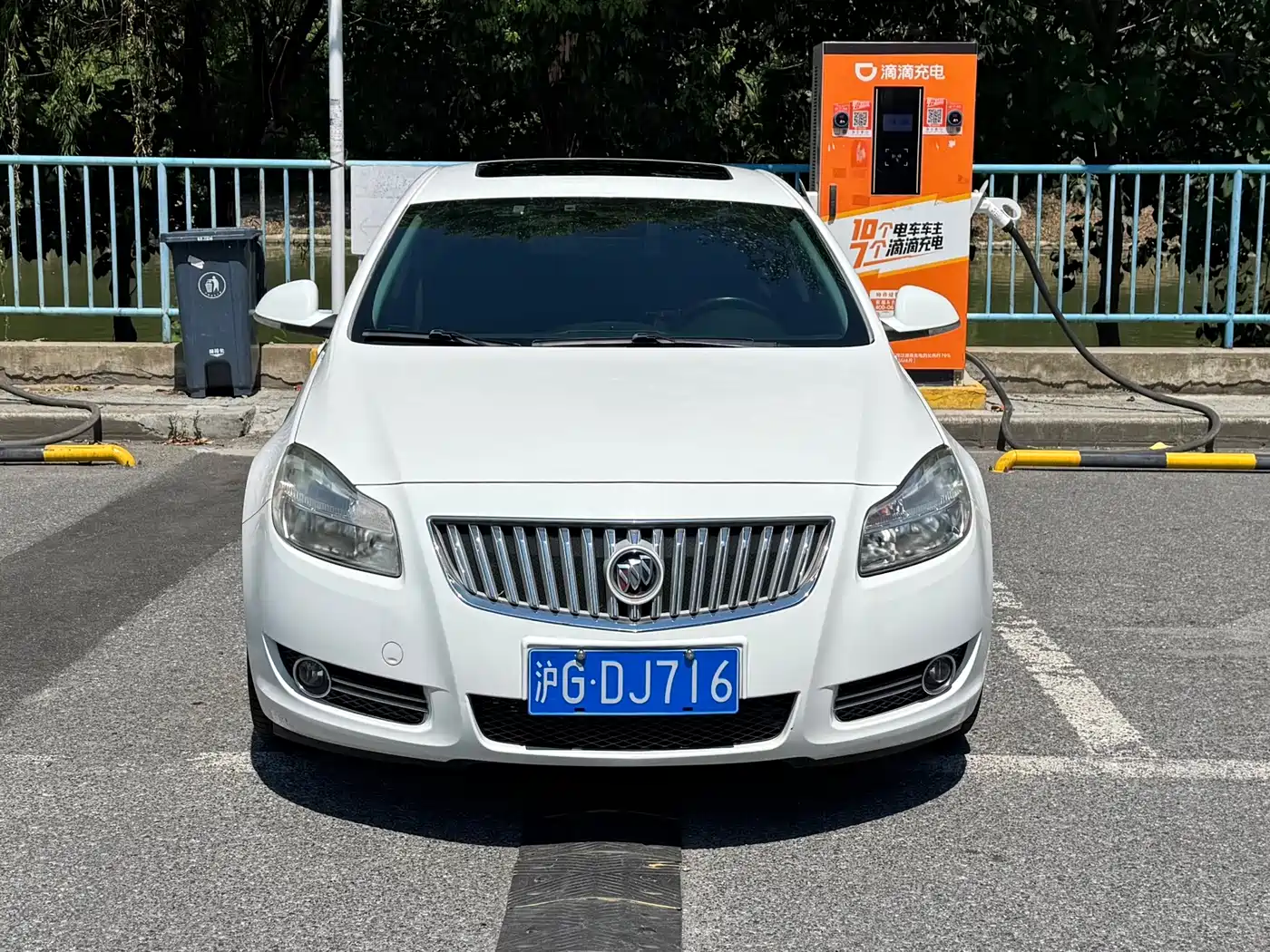 Фото 2 - Buick Regal