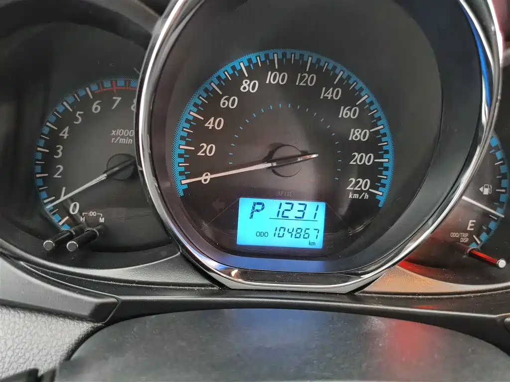 Toyota YARiS L Zhi Xiang 2017 1.5E CVT Charming Edition фото 8