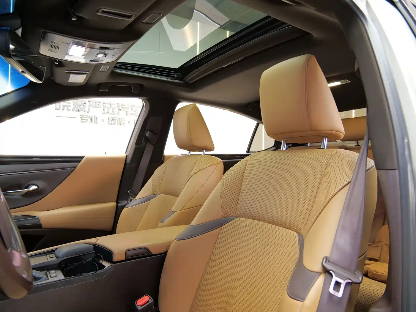 Lexus ES 2020 Model 260 Excellence Edition China V фото 12