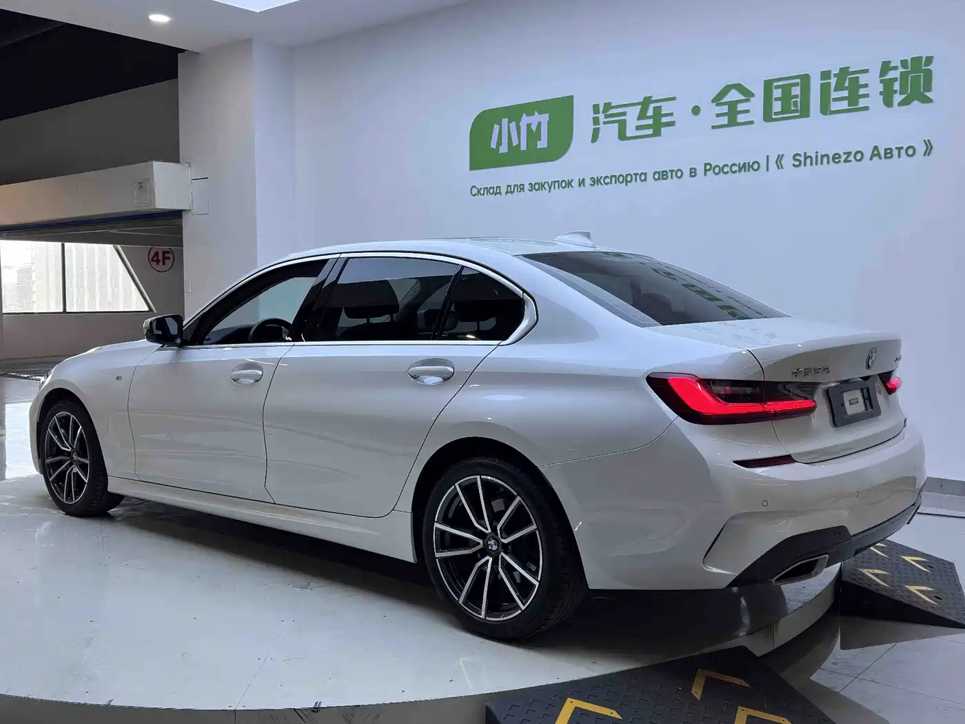 BMW 3 Series 2022 320Li M Sport Package фото 3