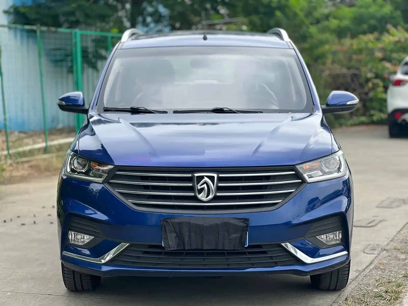 Фото 2 - Baojun 360