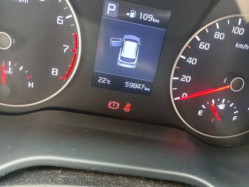 Kia KX CROSS 2018 1.6L Automatic Smart Sunroof Edition фото 12