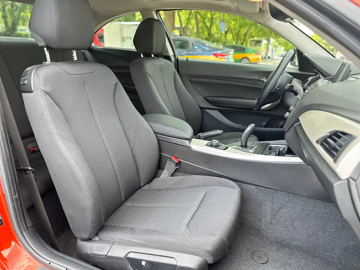 BMW 2 Series (Import) 2015 2014 220i Leading