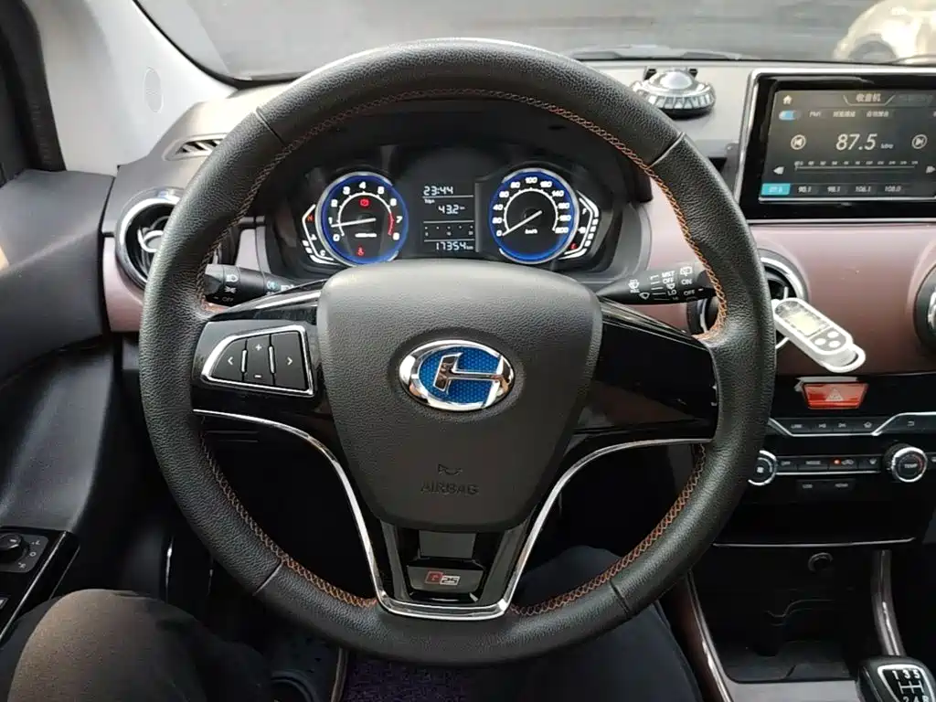 صورة 11 - BAIC Changhe Q25