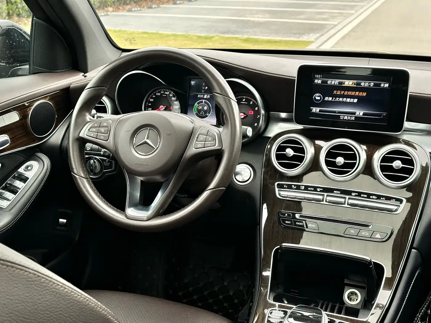 Mercedes-Benz GLC 2017 GLC 260 4MATIC Luxury фото 17